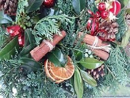 Fresh Festive Holly Wreath Workshops